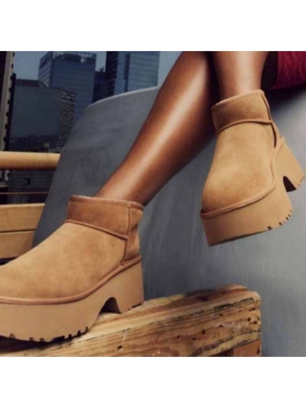 UGG Classic Ultra Mini New Heights Size 9 - Picture 2 of 11